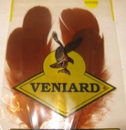 Перо гусиное маховое Veniard Goose Shoulder Soft Dyed Brown Fiery